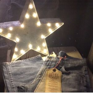 NWT $79 Lucky Brand | Classic Rider | Crop Jeans | Size 6